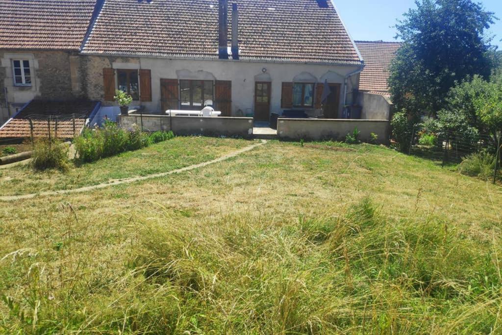 Villa Le Nid D Hirondelles - Terrasse Jardin Grand Garage Langres Esterno foto